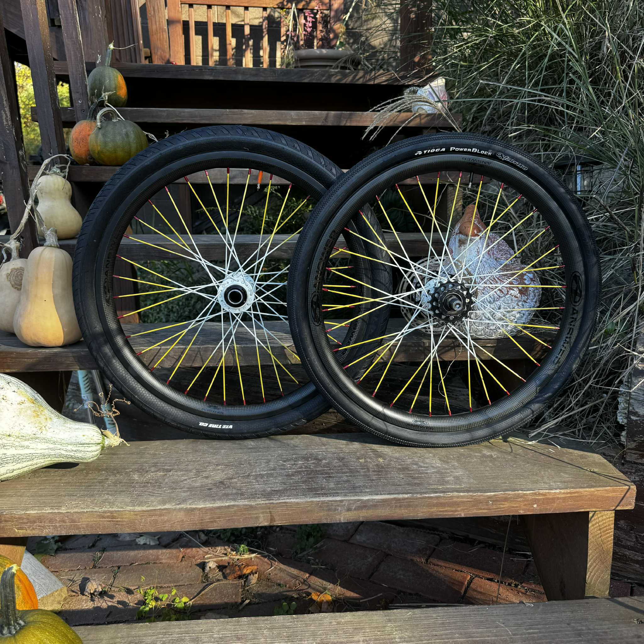 OS20 one off set with Answer carbon rims and Onyx ultra disc hubs