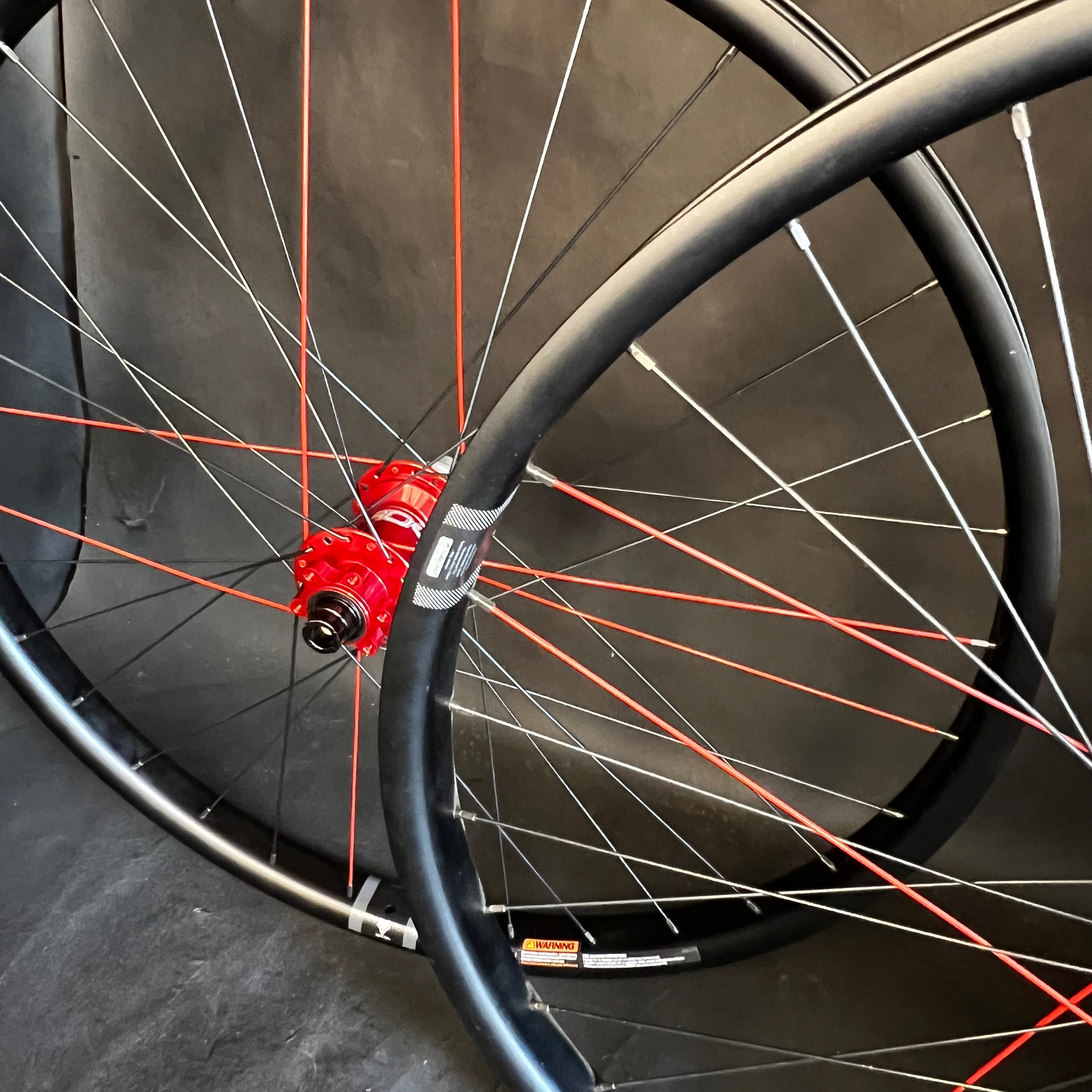 Mullet HTZ and Hope Pro 4 Downhill Wheels