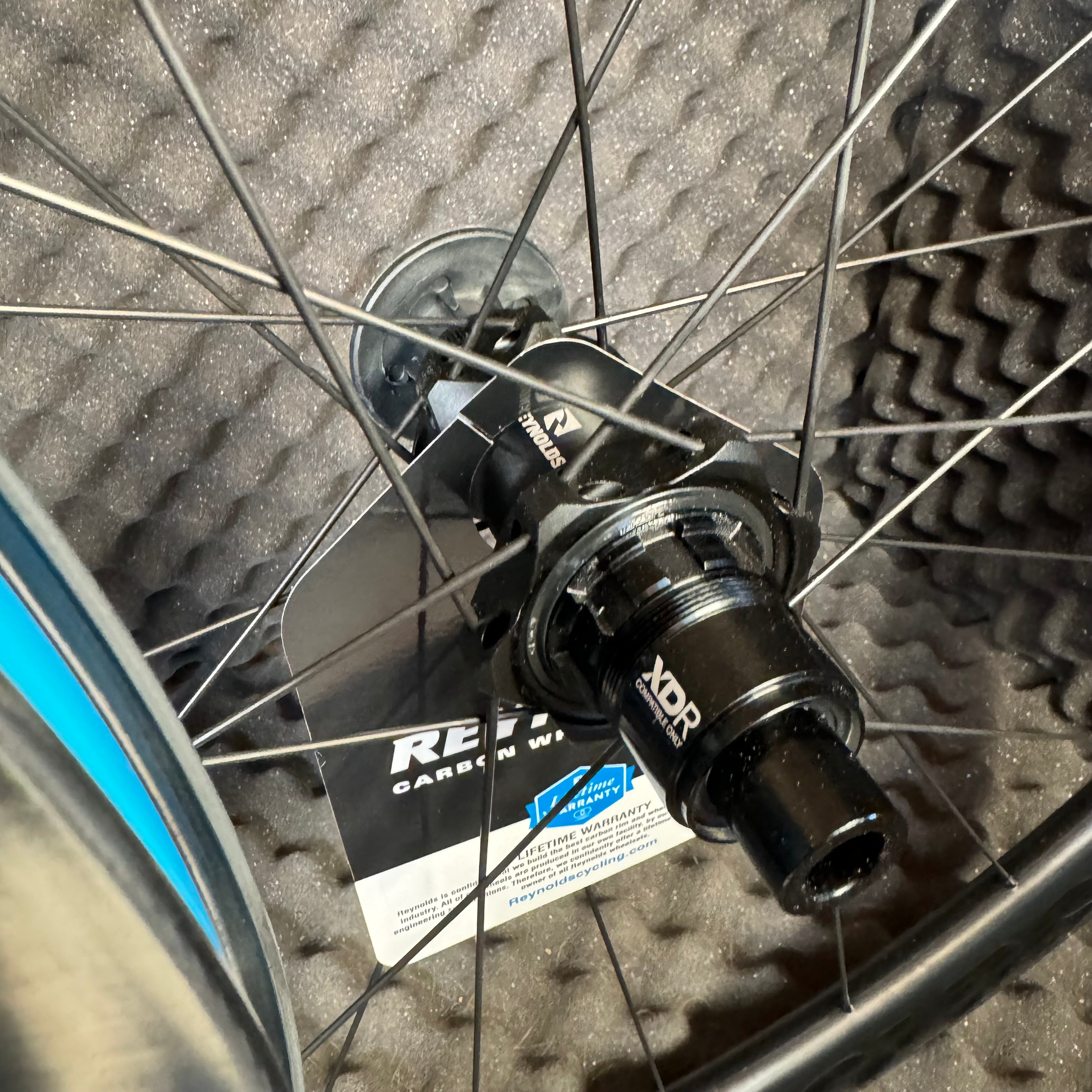 Reynolds AR 41 Disc brake with rotors and cassette