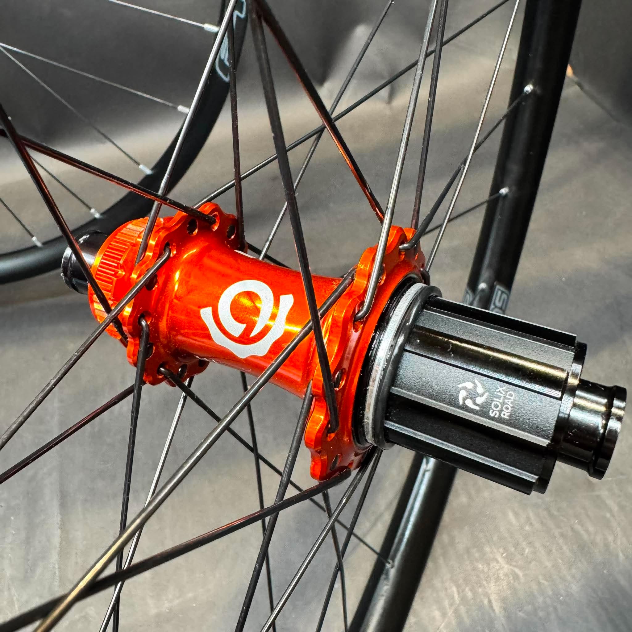I9 Solix Hubs and Stans Arch Mk4 Wide Gravel rims