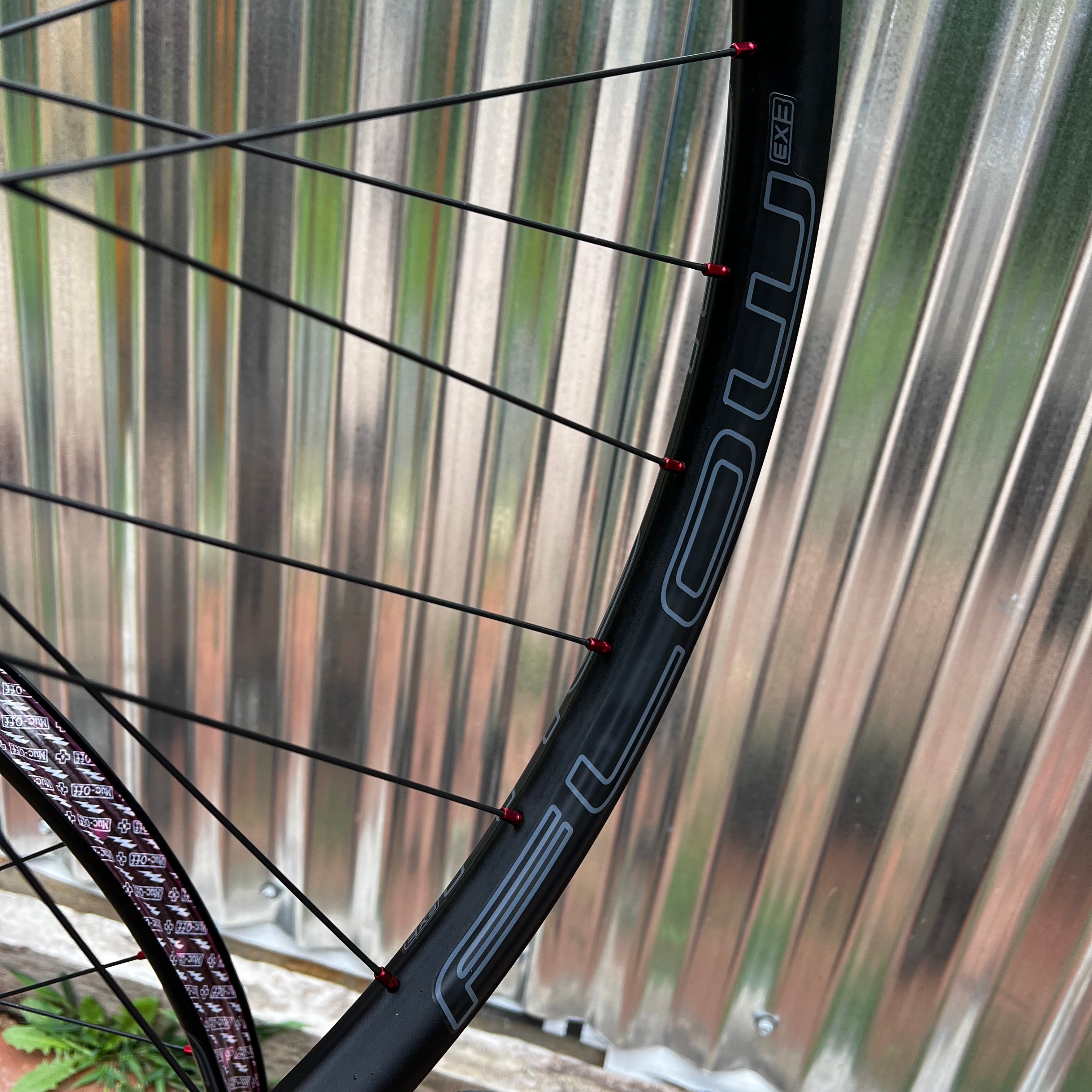 Big MTN Wheels: I9 Hydra 2 with Stans Flow EX3 Rims