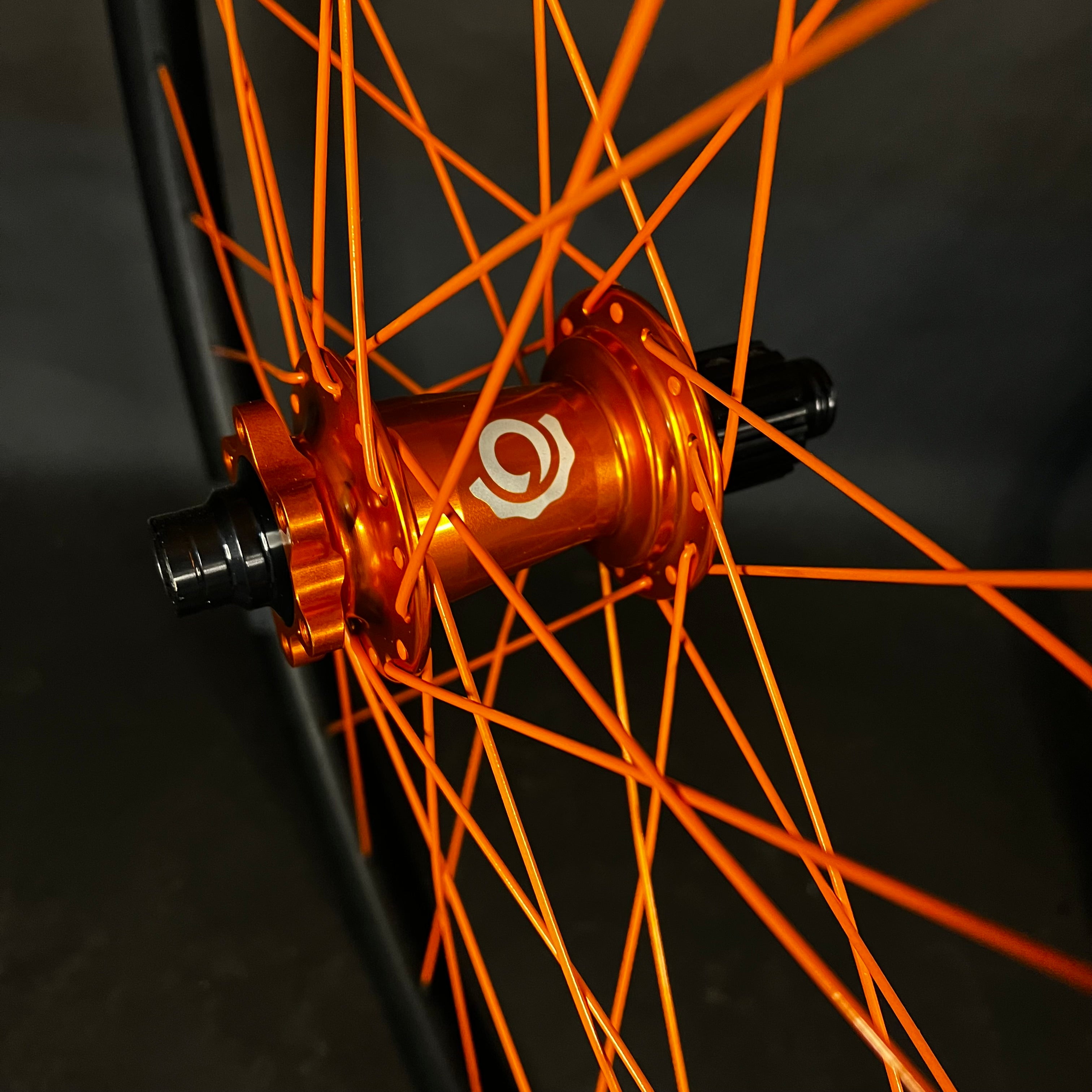 Trail: Full Orange Flow MK4 rims W/ Hydra 2 Boost hubs