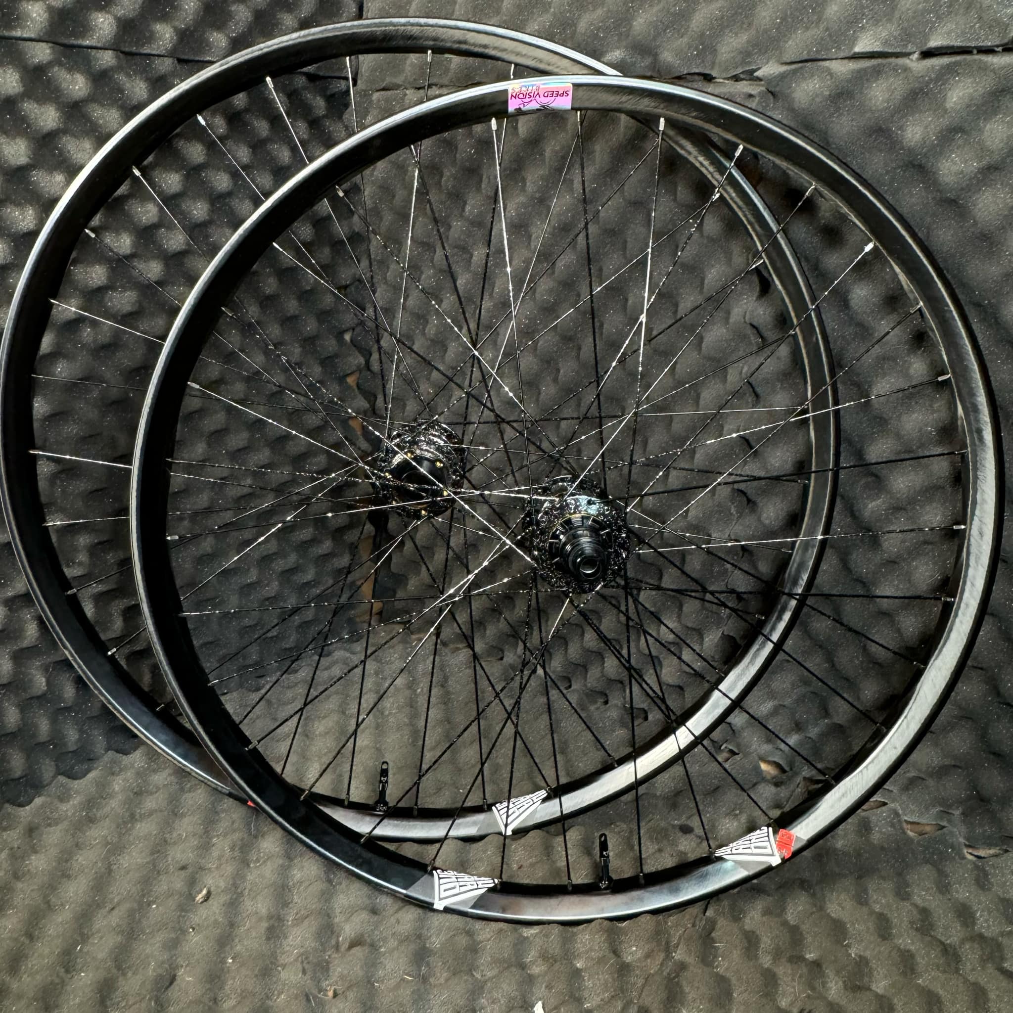 Mullet Onyx Hubs with We Are One Triad rims