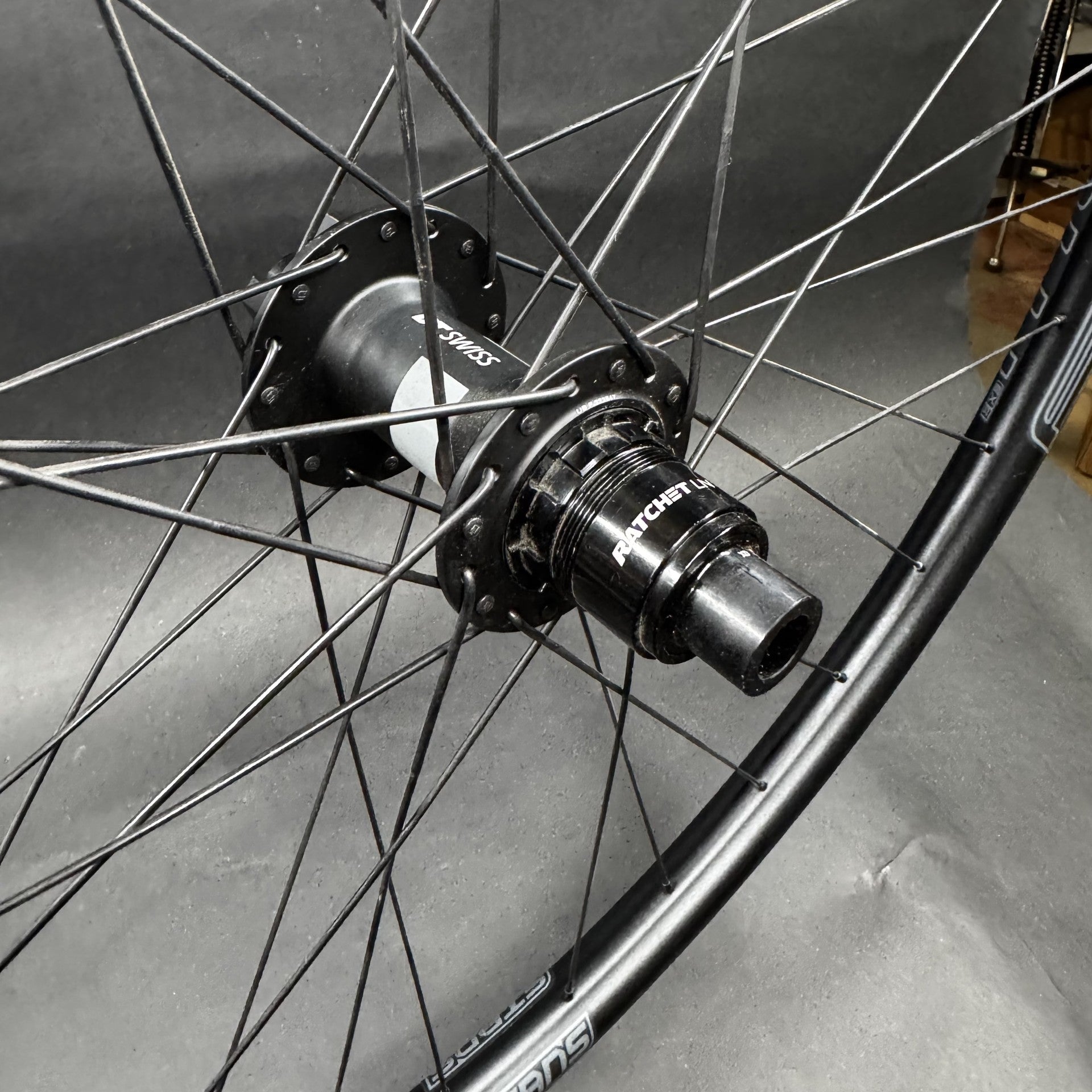 Enduro/Ebike Rear wheel Dt 370 + Flow EX3
