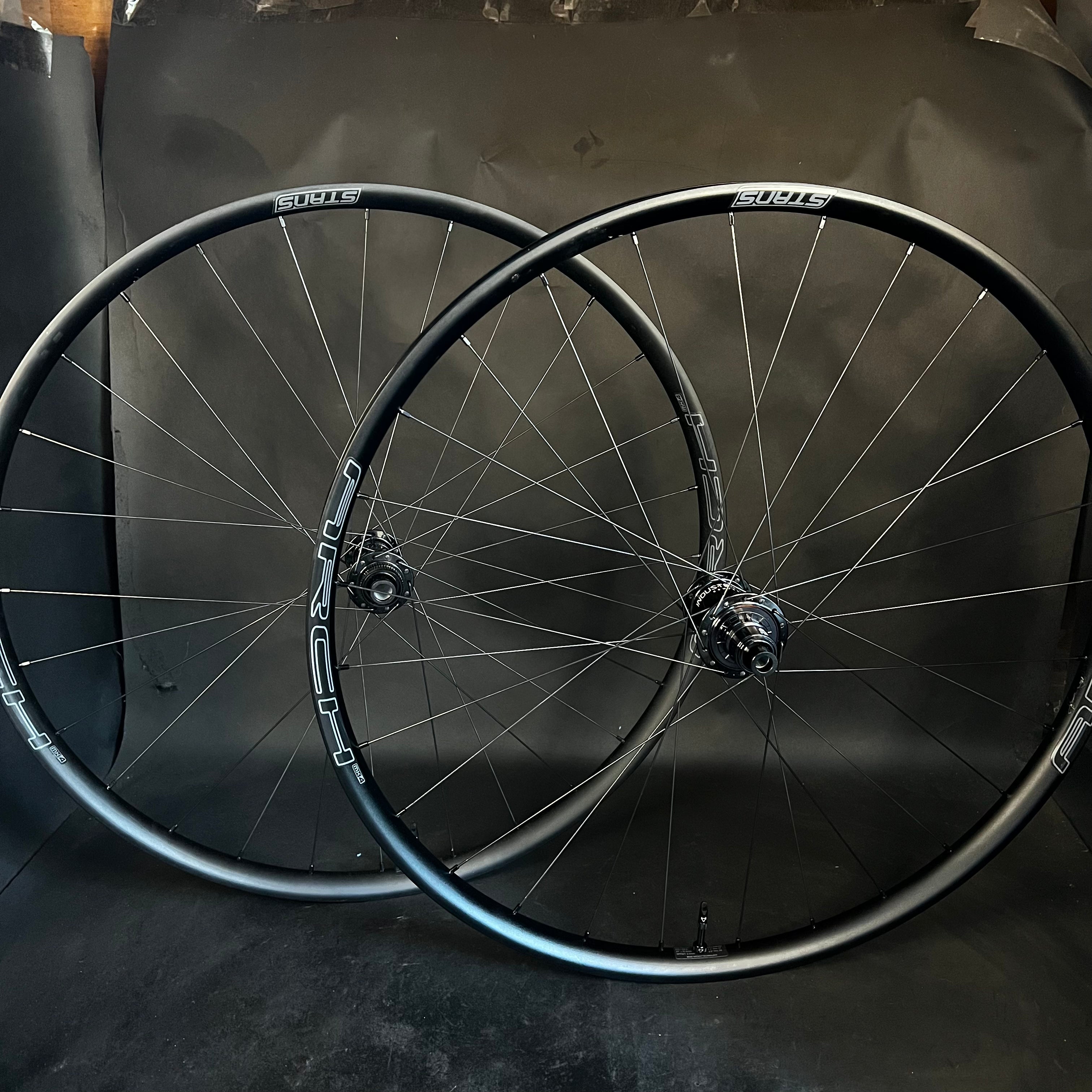 I9 Hydra Boost Cl hubs and 29" with Crest, Arch, Flow MK4, OR Flow EX3 rims