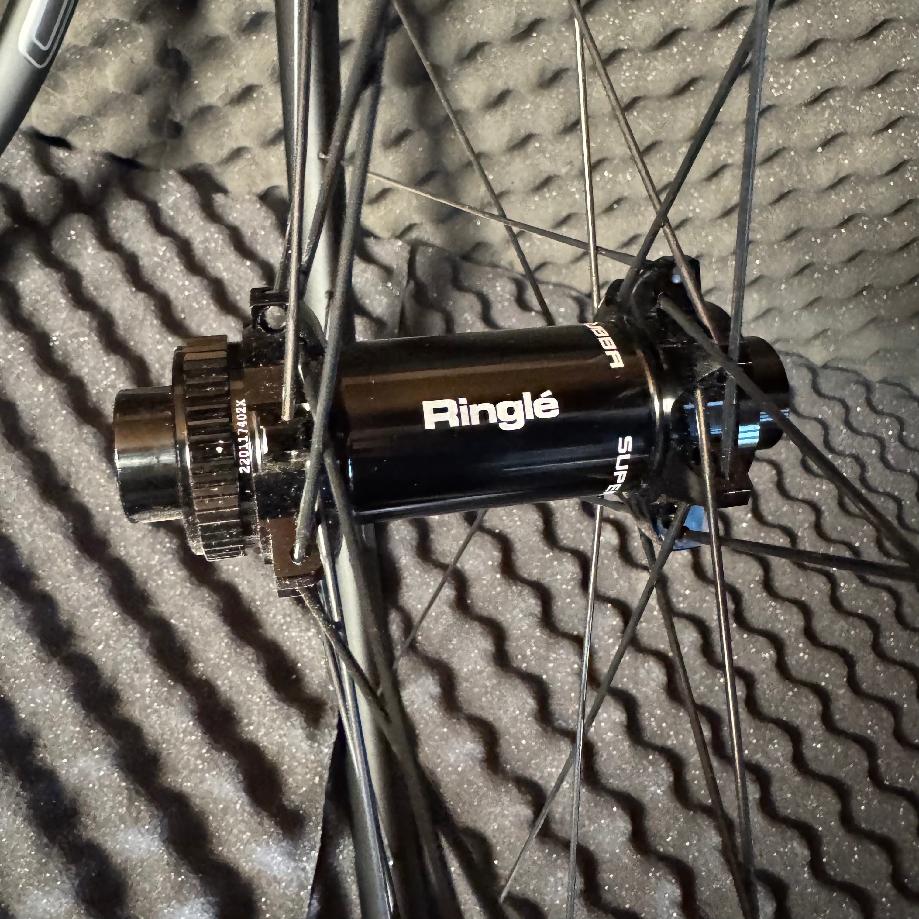 Quality Crest Mk4 XC rims onto Sun Ringle Super Bubba Hubs