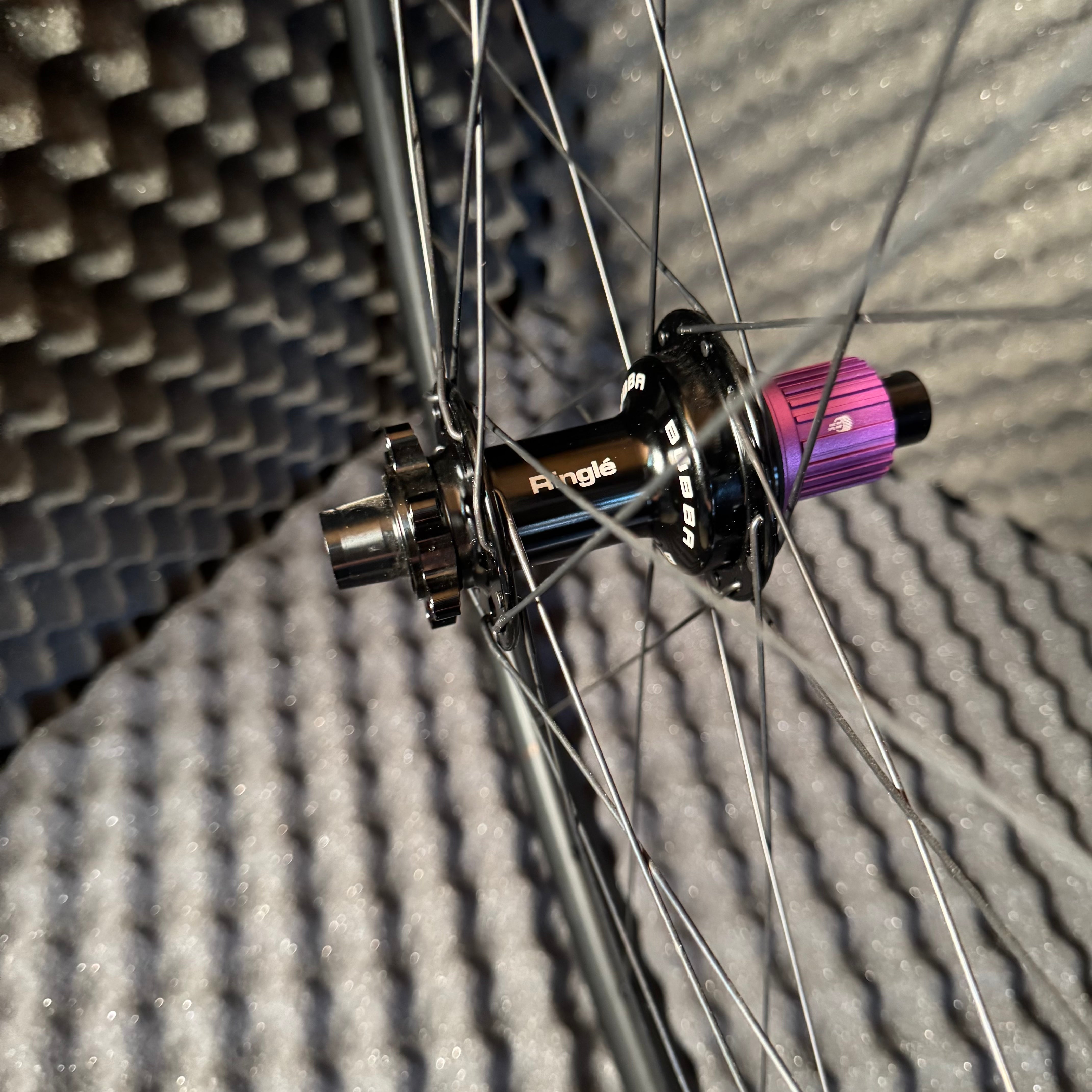 Quality Crest Mk4 XC rims onto Sun Ringle Super Bubba Hubs
