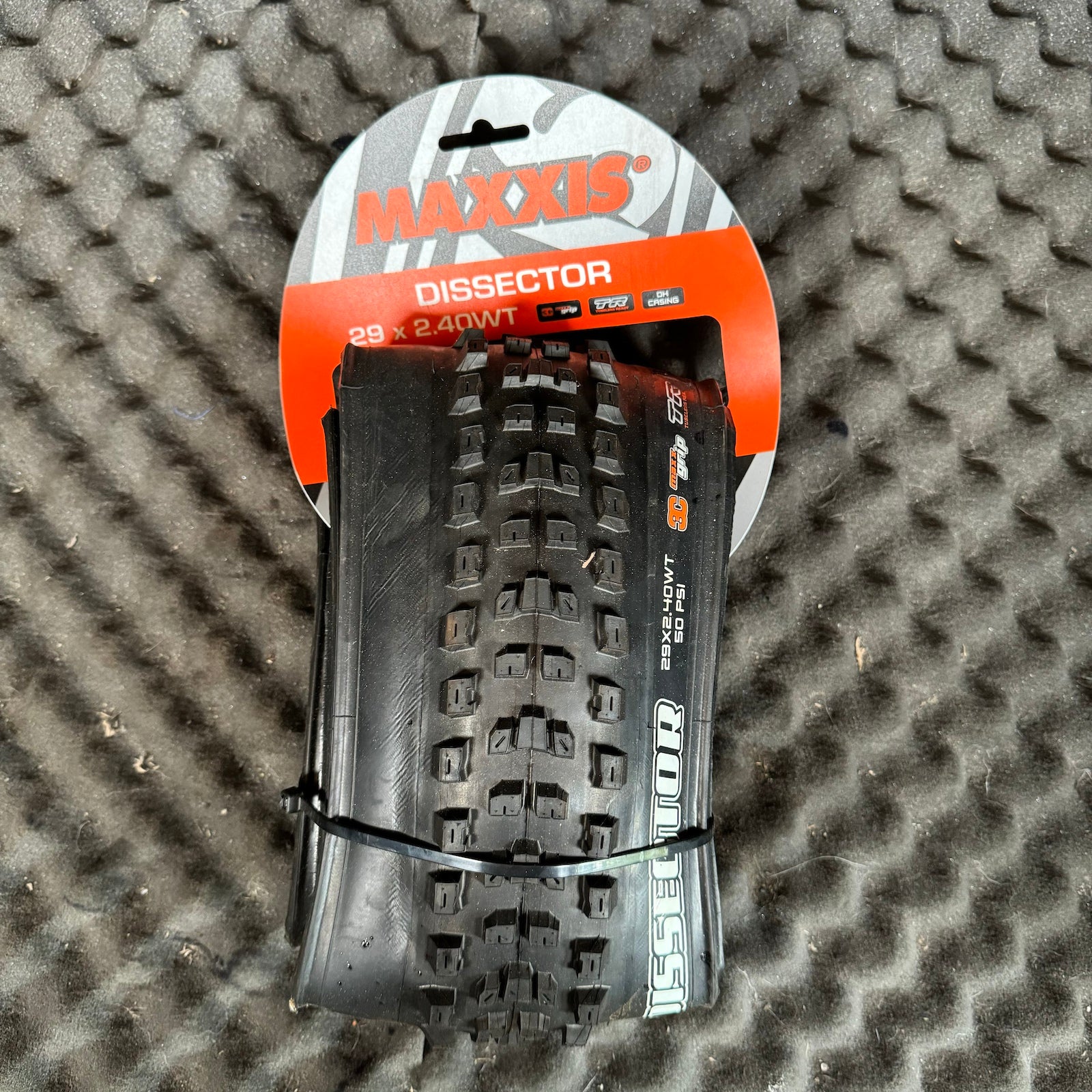Maxxis Dissector 29X2.40" WT 3cMaxx Grip/TR/DH