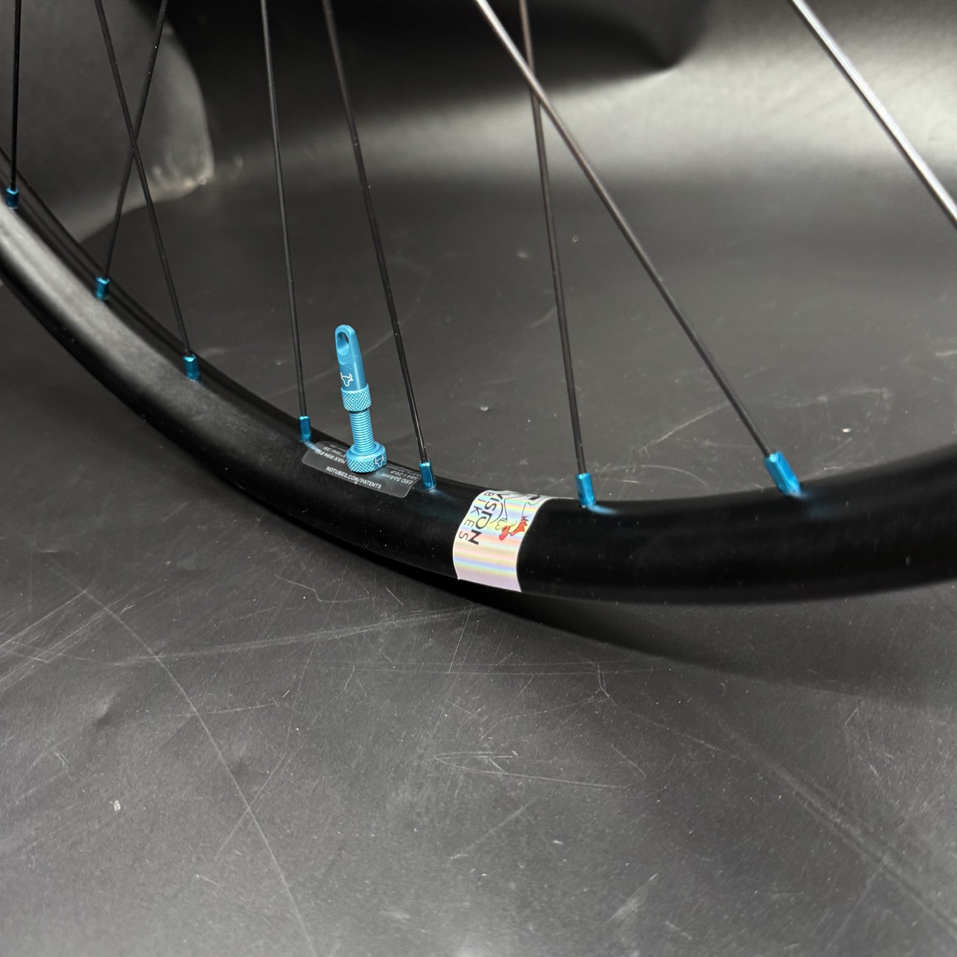 Flow Ex3 Hard Enduro set with Hydra H2 hubs