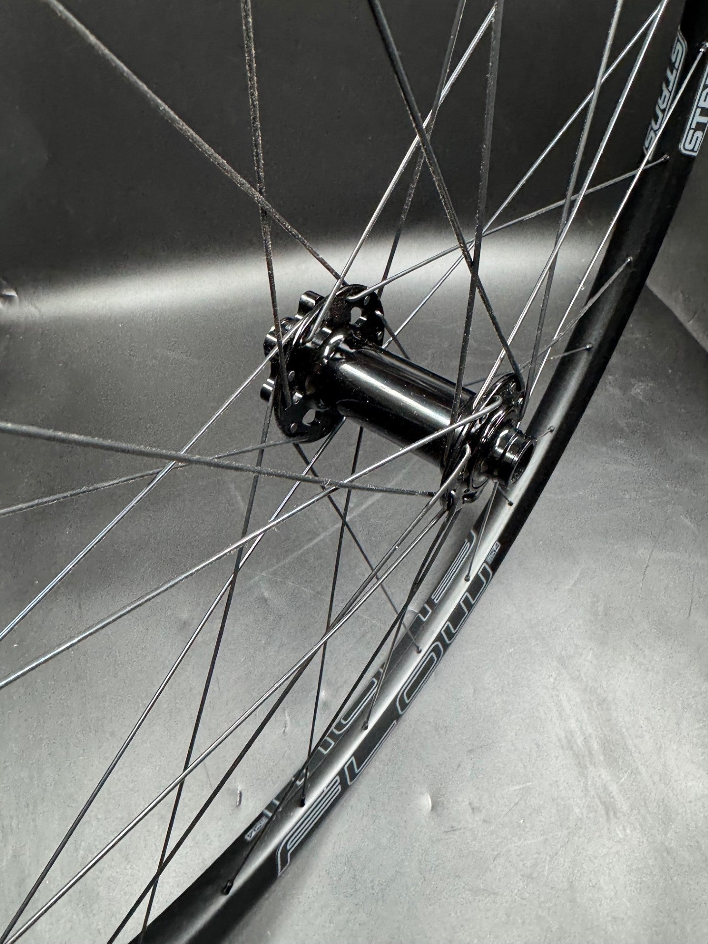 Custom All MTN Flow Mk4 rims with Sun SRC hubs