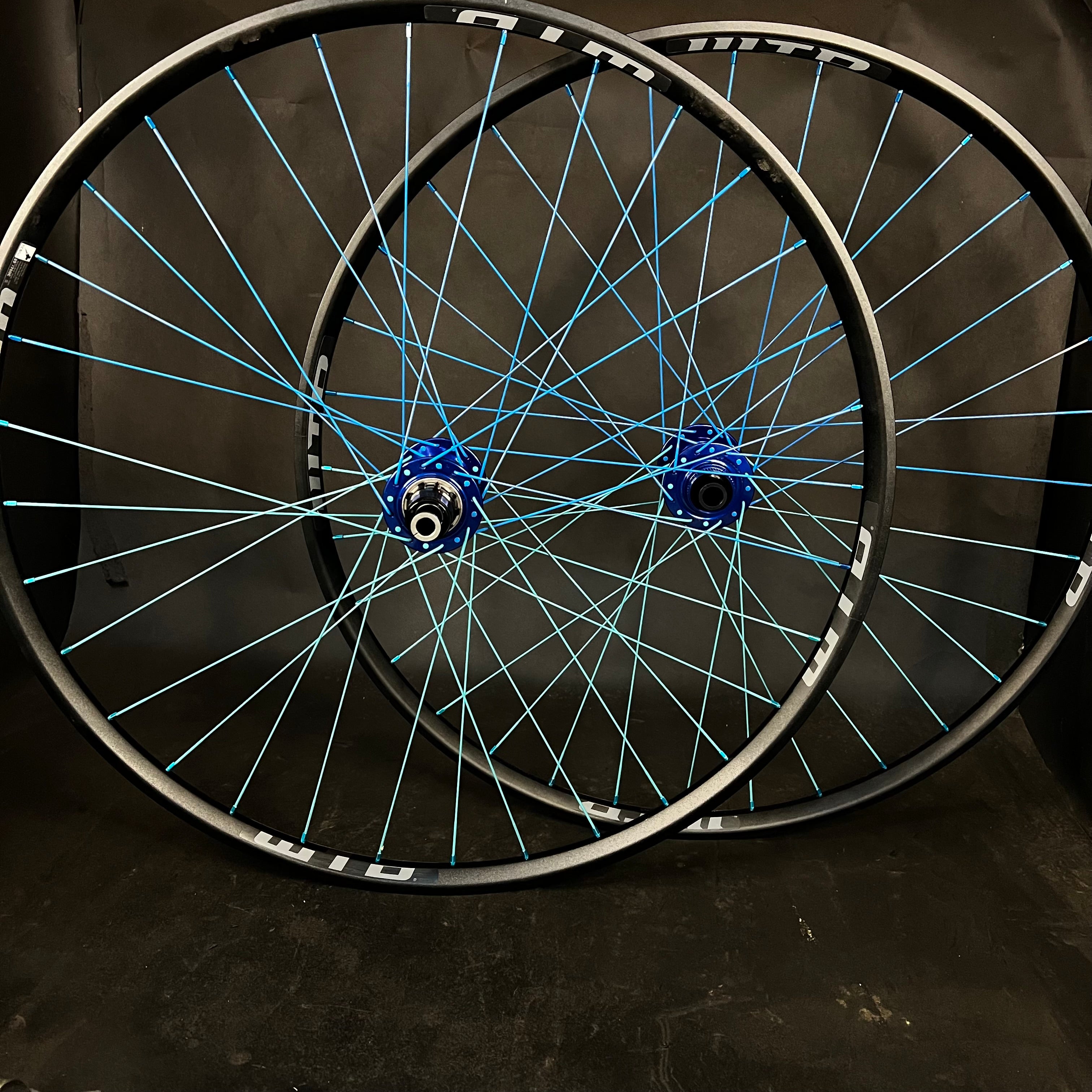 XC wheels: 29" WTB i25 Kom Light W/ Chris King Boost Hubs