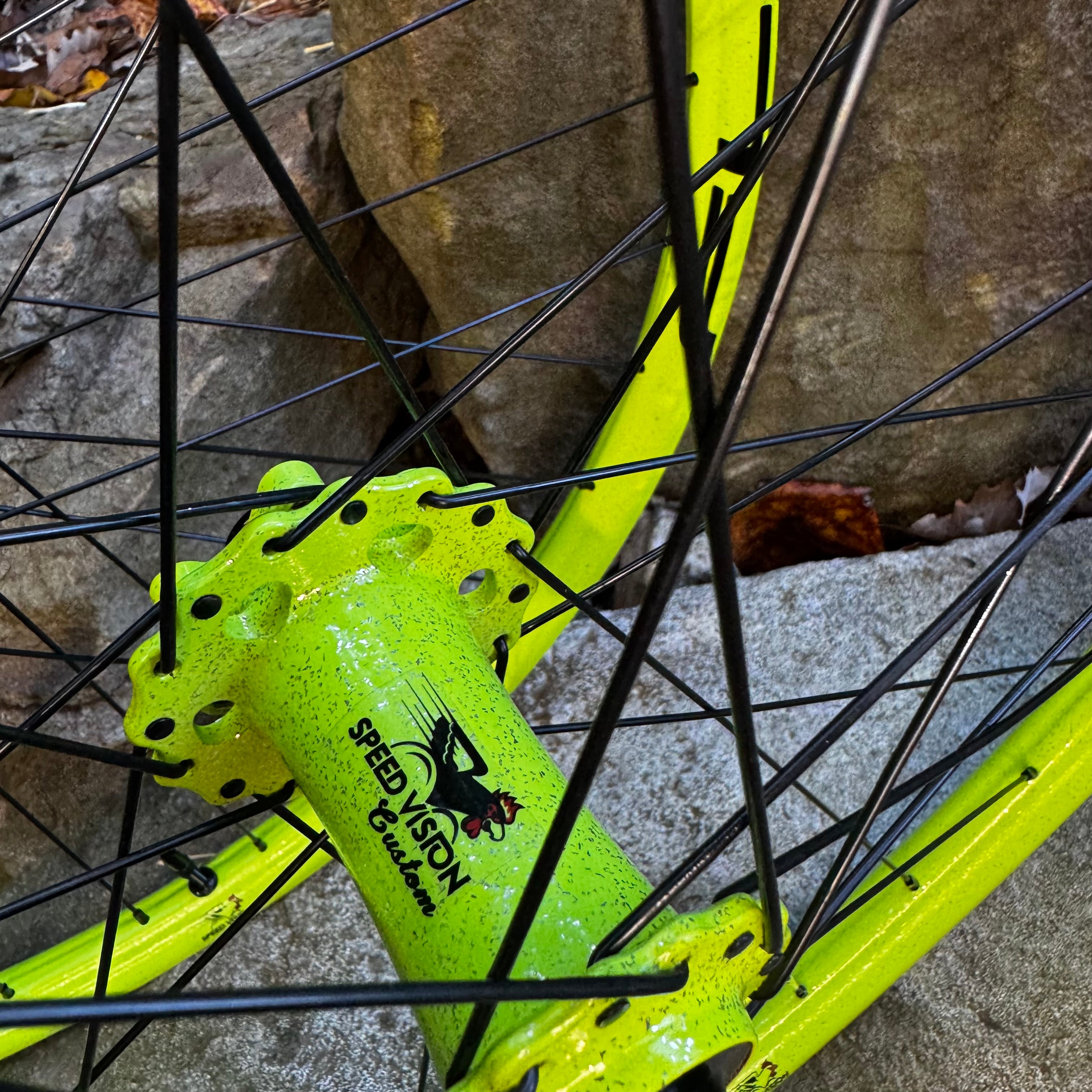 I9 Hydra hubs with Stans Flow mk4 Trail rims with tires