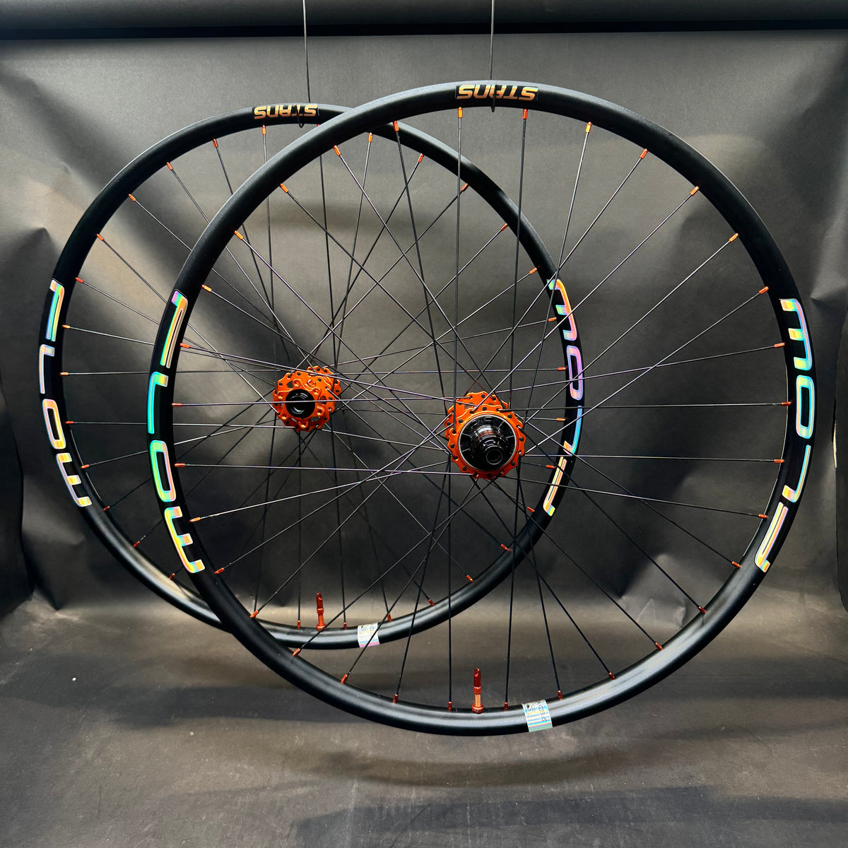 29" Flow Ex3 DH/Enduro wheels with I9 Hydra H2 hubs