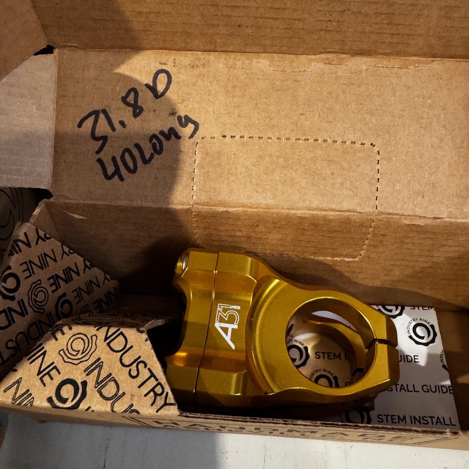 Industry 9 32 and 40mm stems