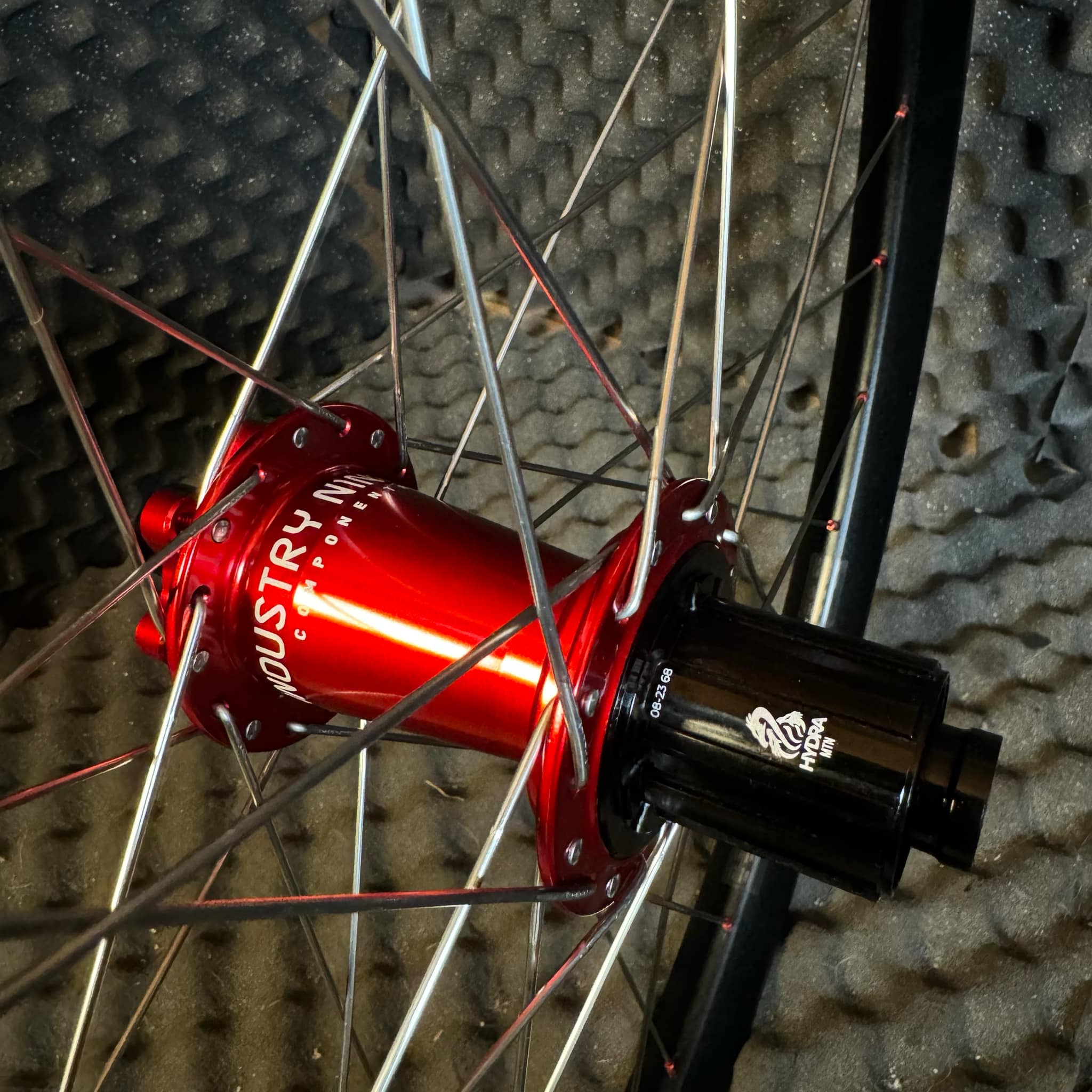 New Dt Swiss FR 541 Build onto I9 Hydra hubs