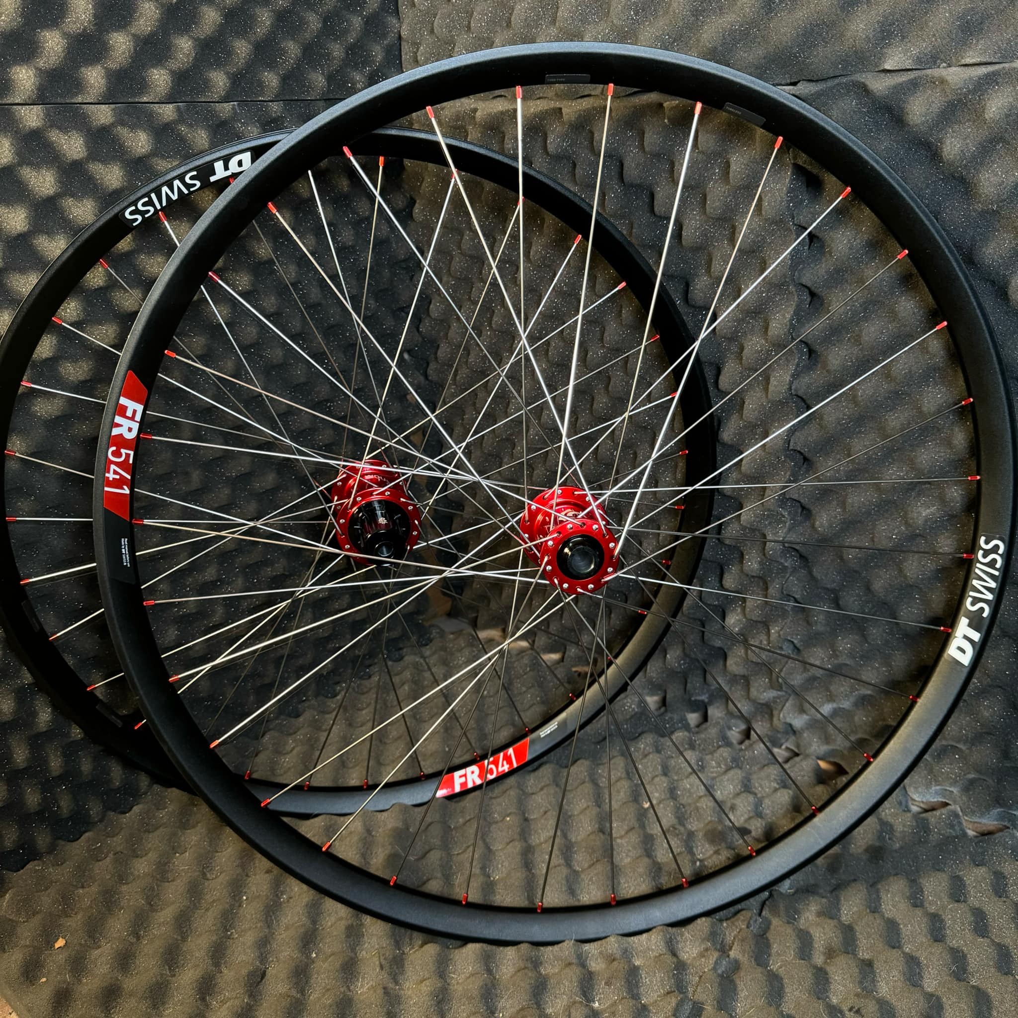 New Dt Swiss FR 541 Build onto I9 Hydra hubs