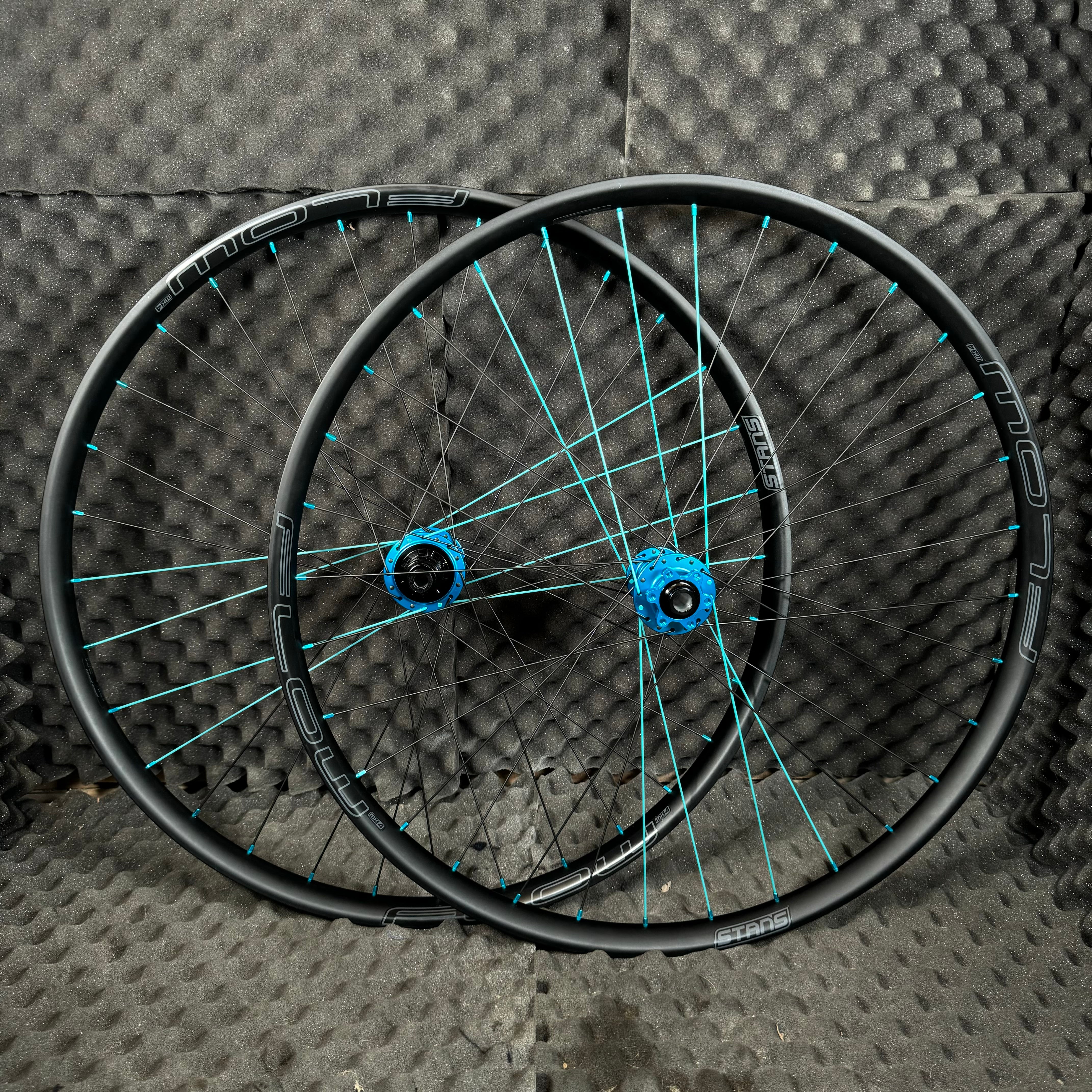 29" Flow mk4 Trail wheelset with I9 Hydra boost hubs