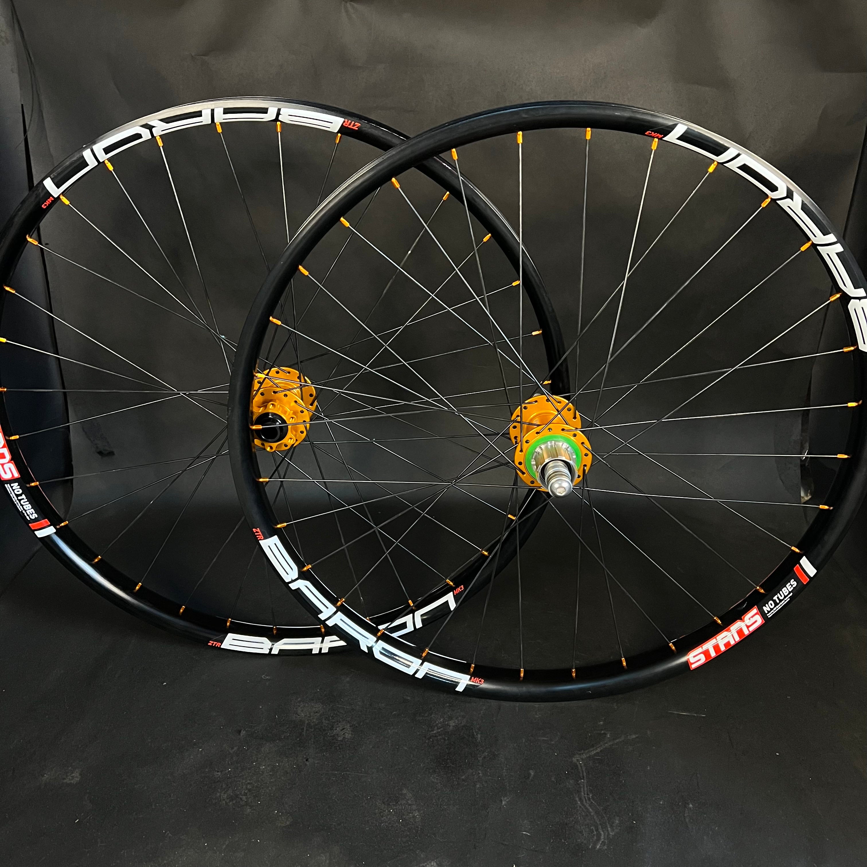 Dj wheels, Notubes Baron Rims, Hope Pro 4 hubs