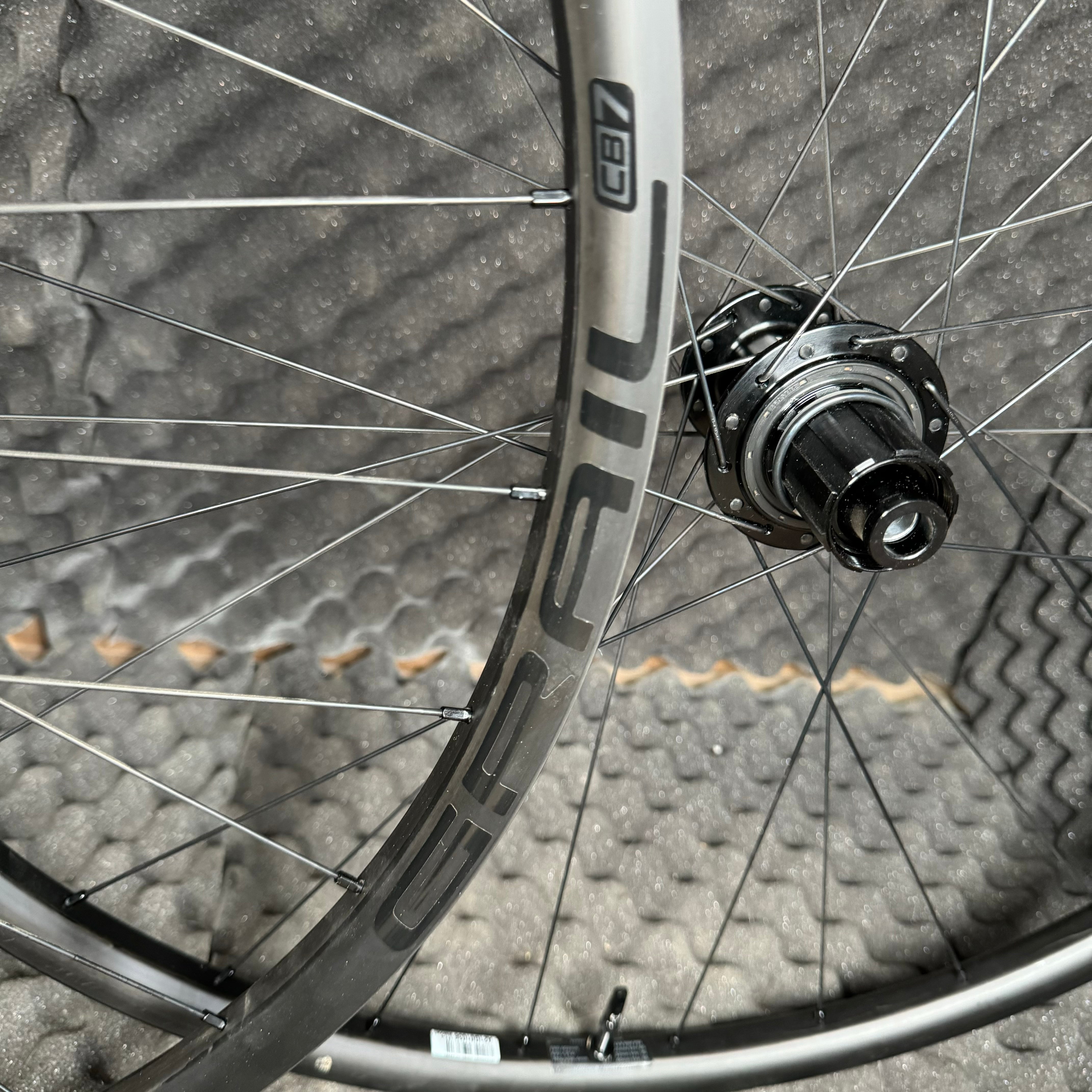 1323 gram CX/Gravel/Road Stans Grail Cb7 rims with I9 1/1 Road hubs