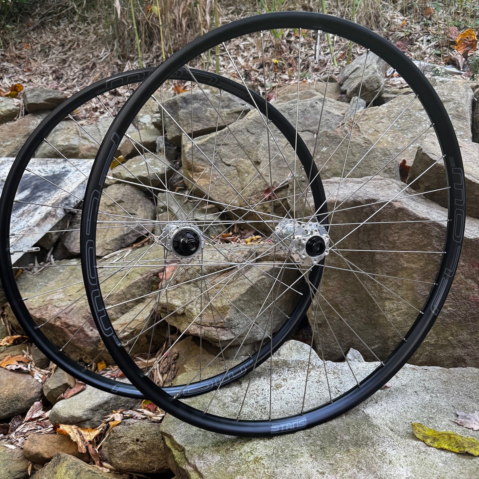 I9 Hydra 2 and Flow Mk4 Hard trail Mullet wheelset
