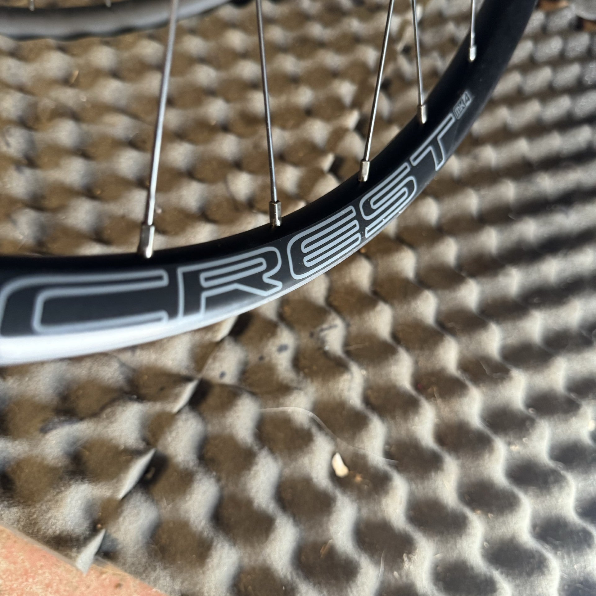 XC Notubes Crest MK4  29" rims With Hope pro 5 hubs