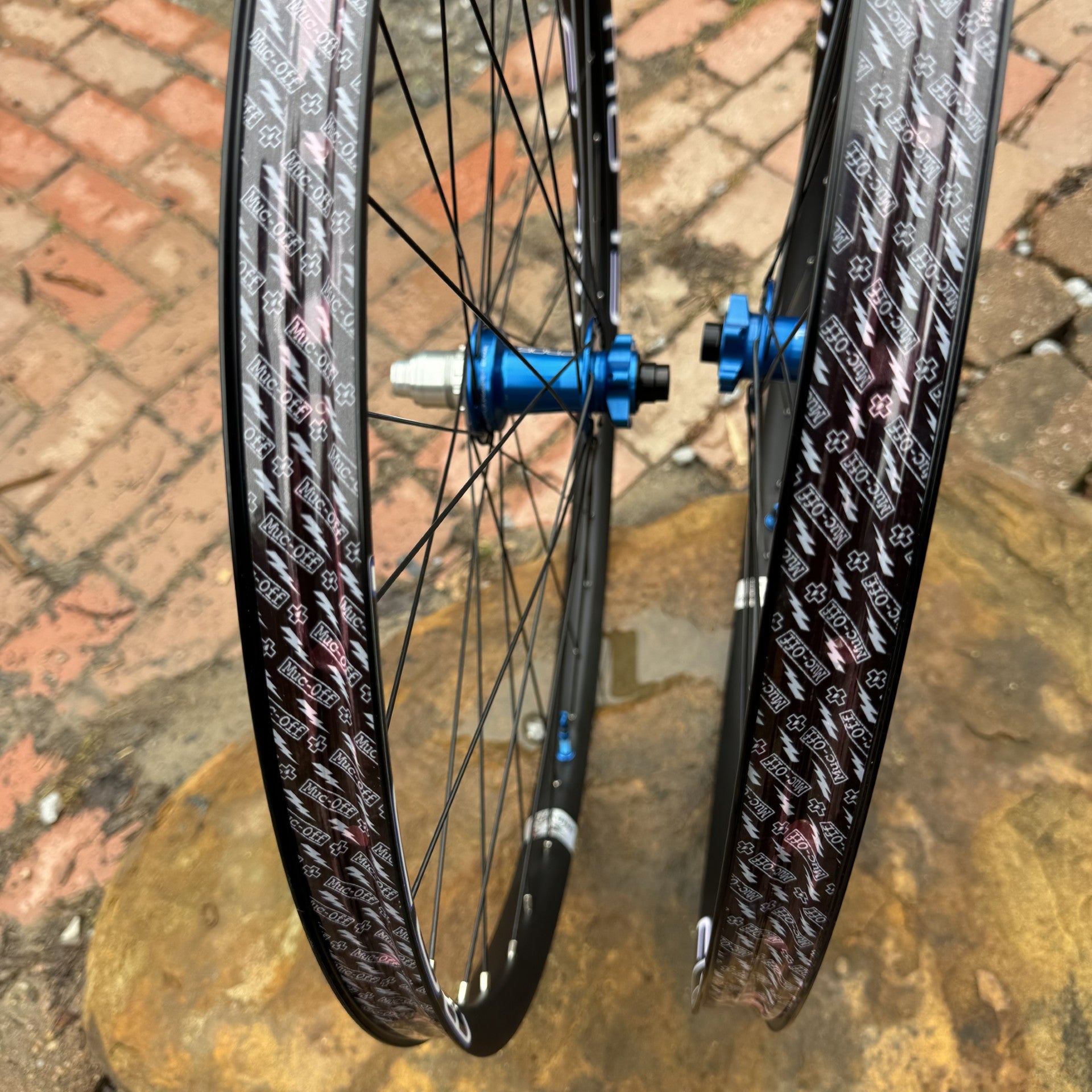 Hope Pro 5 Hard Trail Wheelset with Flow MK4 rims