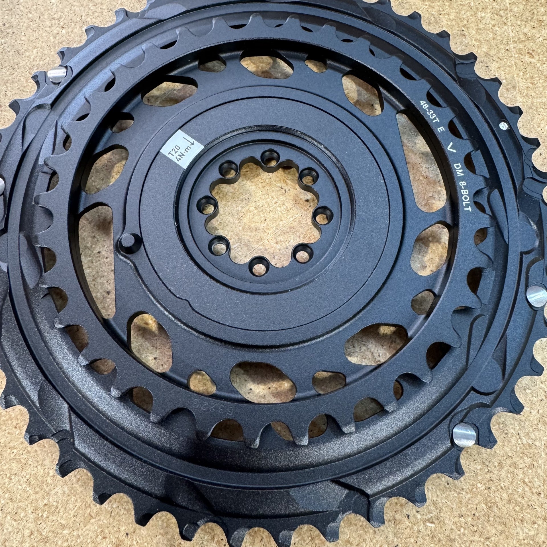 Sram Force 8 bolt 46/33 chainrings