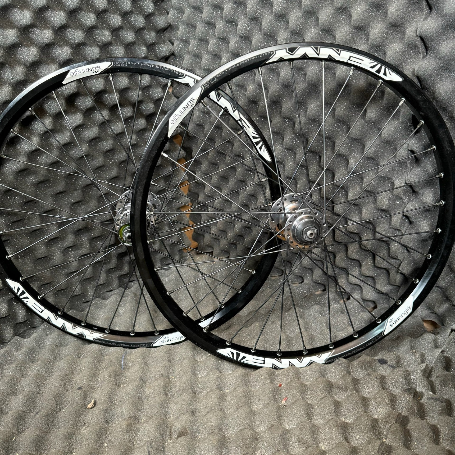 Custom hand built 20" Kids Disc brake MTB wheels