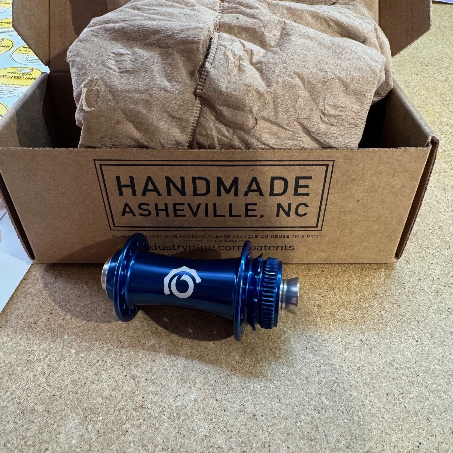 12x100 I9 Torch road 24 hole hub NEW