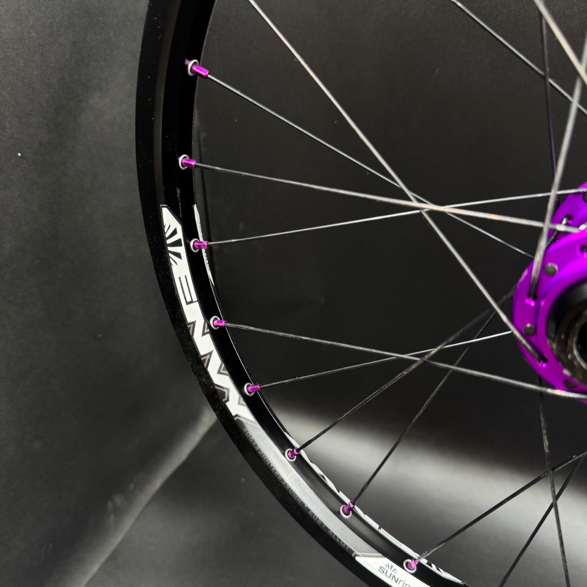 Purple 20” Pro wheels with Onyx Hubs and Envy rims