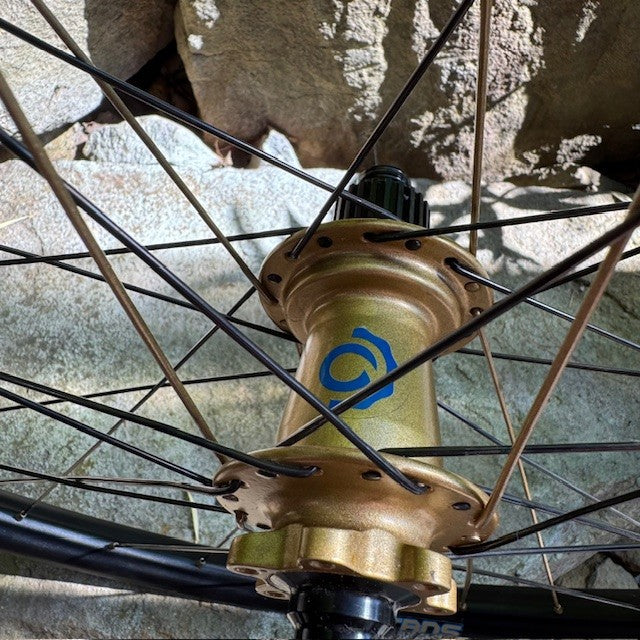 Custom Podium Gold I9 Hydra rear Enduro/DH wheel