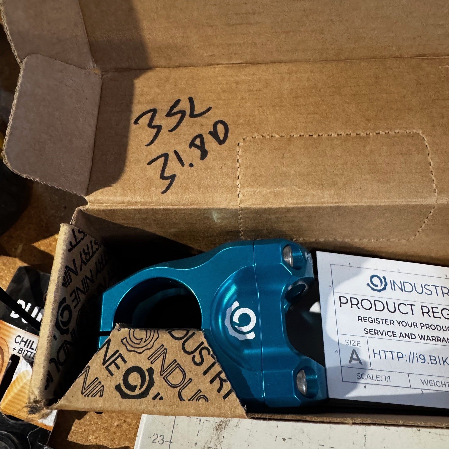 Industry 9 32 and 40mm stems