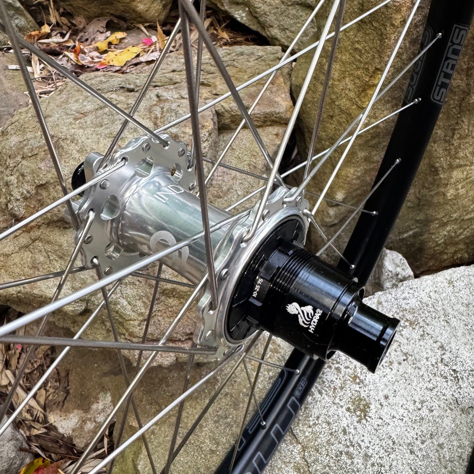 Classic Silver I9 Hydra H2 hubs with Flow mk4 Hard Trail rims