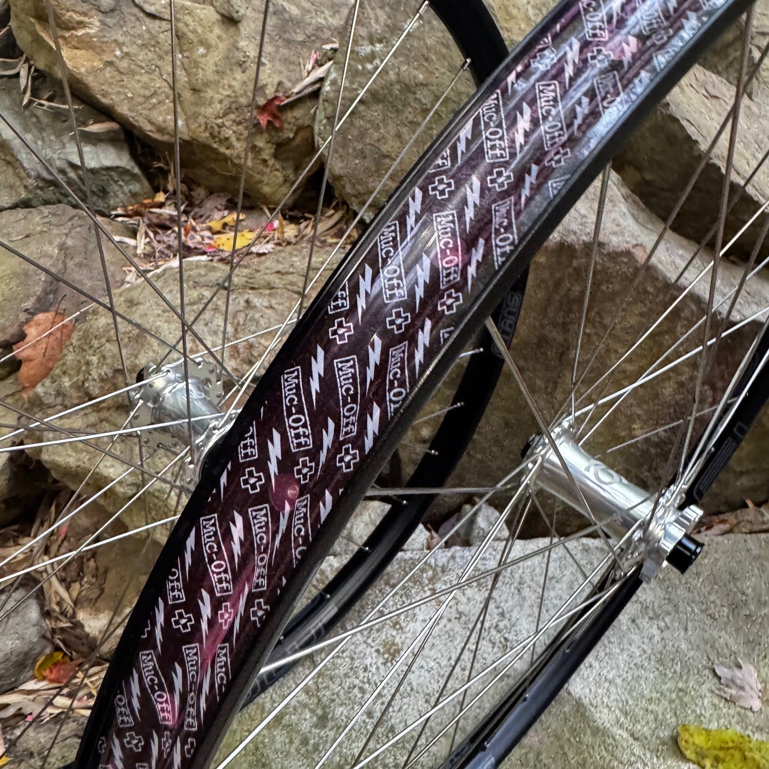 Classic Silver I9 Hydra H2 hubs with Flow mk4 Hard Trail rims