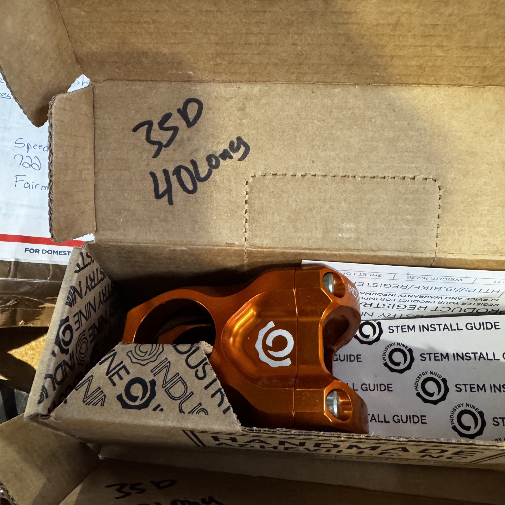 Industry 9 32 and 40mm stems